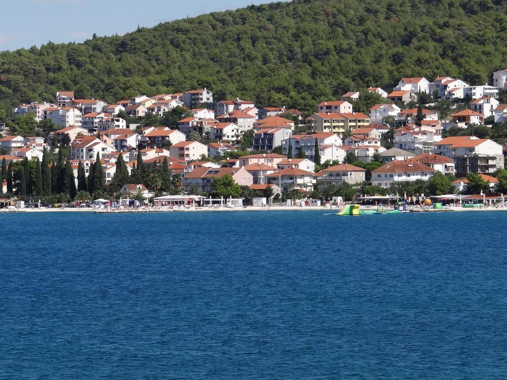 Vila Lola Apartmani Trogir Exterior foto