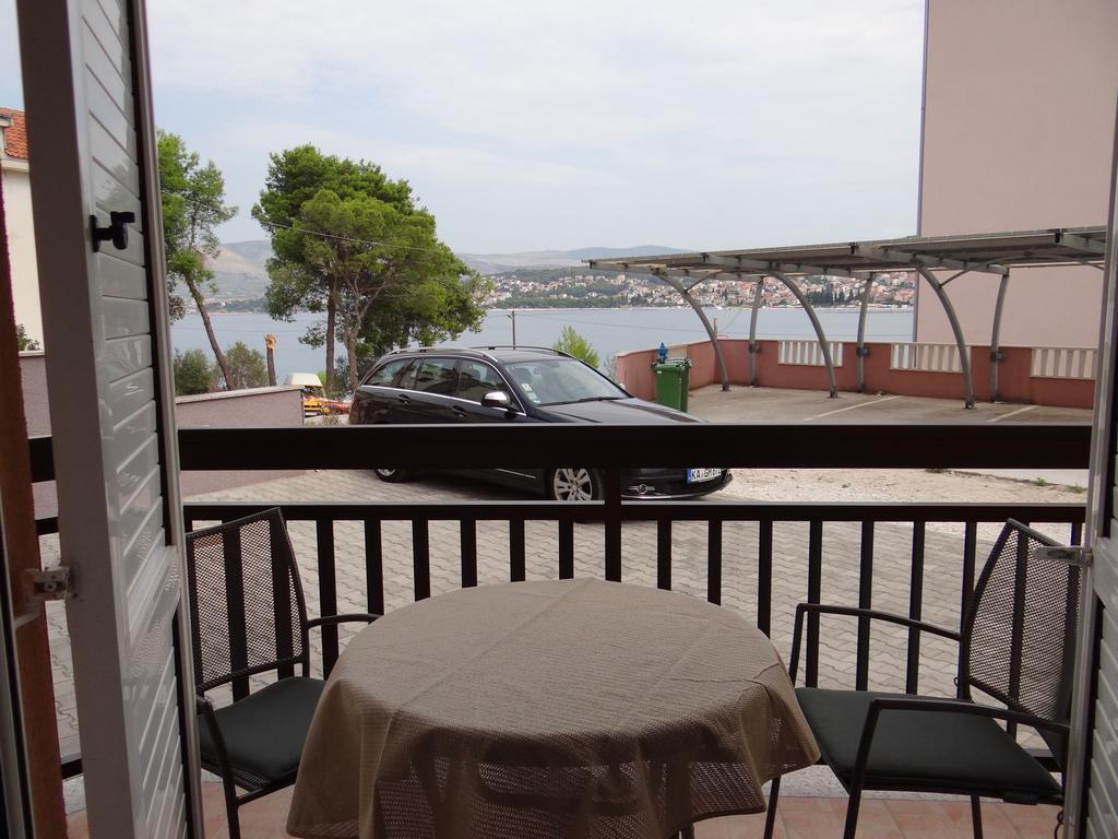 Vila Lola Apartmani Trogir Exterior foto