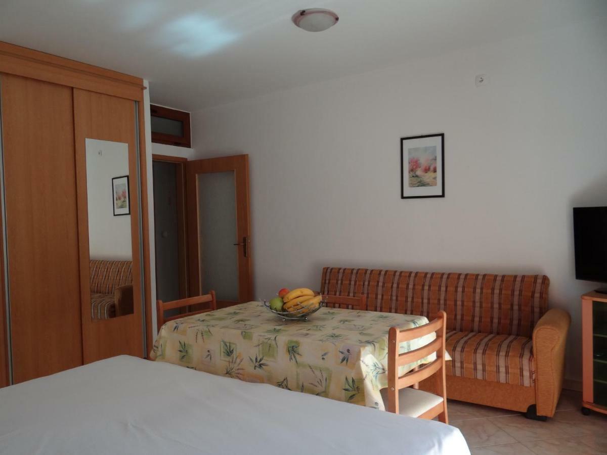 Vila Lola Apartmani Trogir Exterior foto